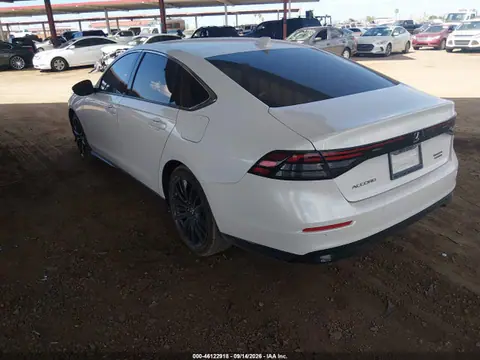 2024 Honda Accord Hybrid Touring VIN 1HGCY2F89RA012848 фото 3