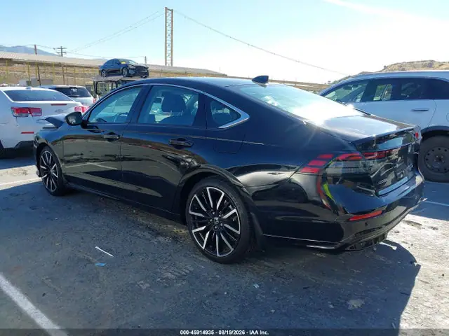 1HGCY2F86TA005878 — 2026 Honda Accord Hybrid Touring, фото 3 с аукциона IAAI 14.10.2026, Передняя часть