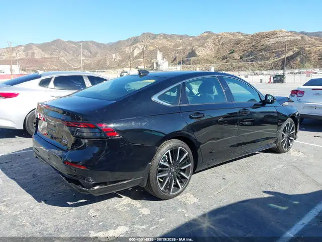 1HGCY2F86TA005878 — 2026 Honda Accord Hybrid Touring, фото 4 с аукциона IAAI 14.10.2026, Передняя часть