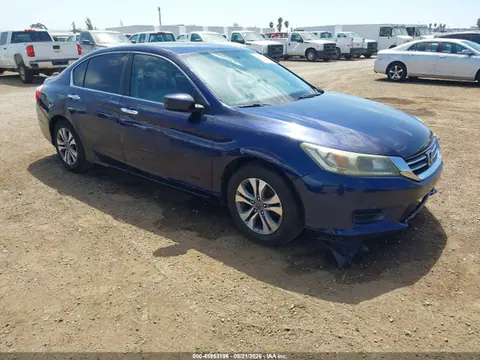 1HGCR2F33EA015921 — 2014 Honda Accord LX, Естественный износ (Normal Wear & Tear), фото до ремонта