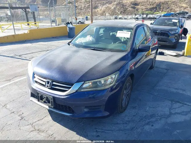 1HGCR2F32FA055800 — 2015 Honda Accord LX, фото 2 с аукциона IAAI 14.10.2026, Правый бок