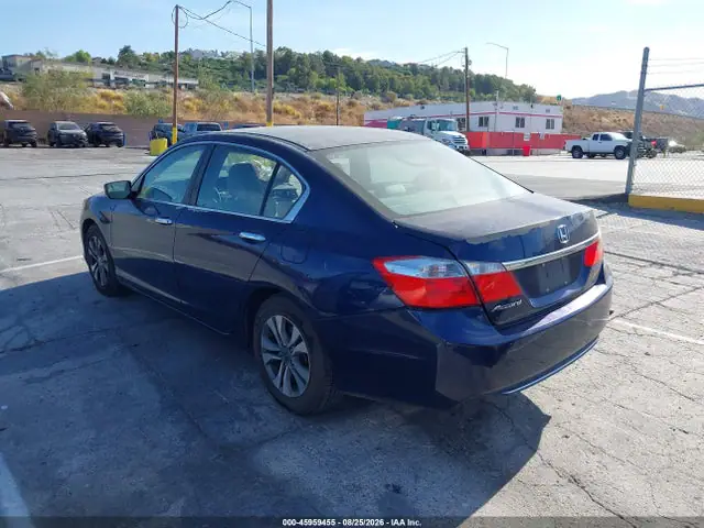 1HGCR2F32FA055800 — 2015 Honda Accord LX, фото 3 с аукциона IAAI 14.10.2026, Правый бок