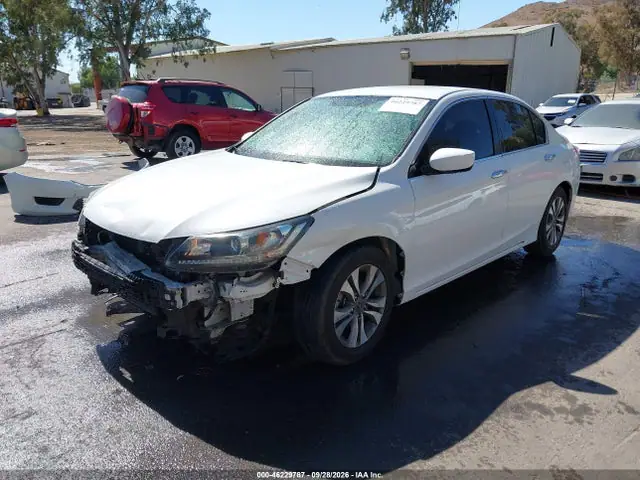 1HGCR2F38FA070544 — 2015 Honda Accord LX, фото 2 с аукциона IAAI 13.10.2026, Передняя часть