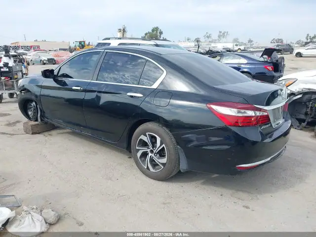 1HGCR2F3XHA014124 — 2017 Honda Accord LX, фото 3 с аукциона IAAI 30.09.2026, Передняя часть