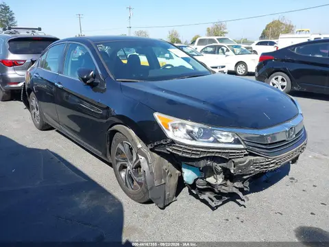 1HGCR2F30HA111414 — 2017 Honda Accord LX, Передняя часть (Front & Rear), фото до ремонта