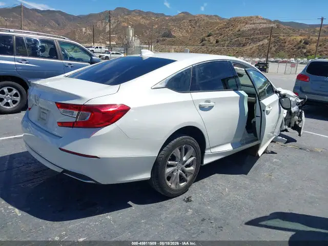 1HGCV1F14JA049817 — 2018 Honda Accord LX, фото 4 с аукциона IAAI 14.10.2026, Передняя часть справа