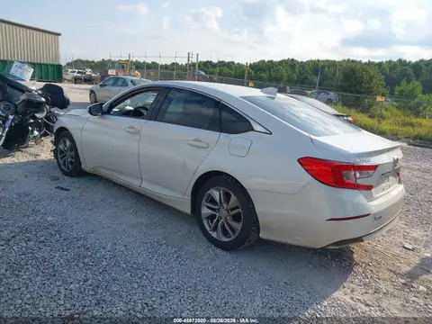 2018 Honda ACCORD LX VIN 1HGCV1F11JA111027 фото 3