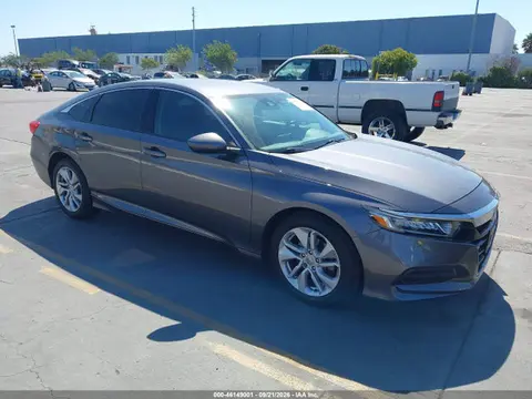 1HGCV1F15JA268348 — 2018 Honda Accord LX, Передняя часть слева (Left Front), фото до ремонта