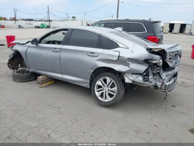 1HGCV1F15LA131817 — 2020 Honda Accord LX, фото 3 с аукциона IAAI 14.10.2026, Передняя и задняя части