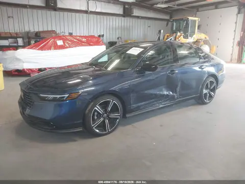 2026 Honda ACCORD SE VIN 1HGCY1F49TA017014 фото 2
