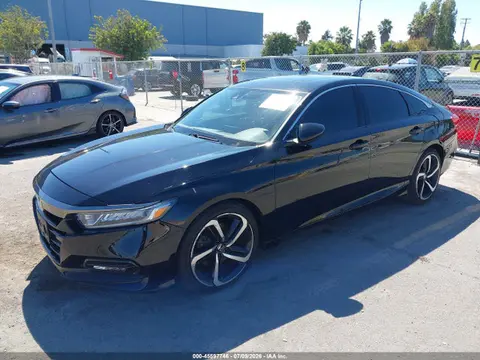 2018 Honda Accord Sport 2.0t VIN 1HGCV2F35JA034542 фото 2