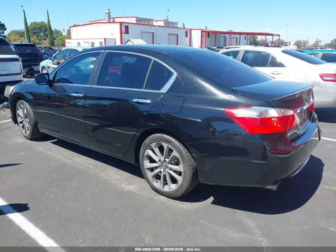 2015 Honda Accord Sport VIN 1HGCR2F51FA247050 фото 3