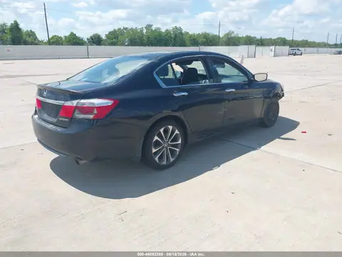 2015 Honda Accord Sport VIN 1HGCR2F57FA228471 фото 4