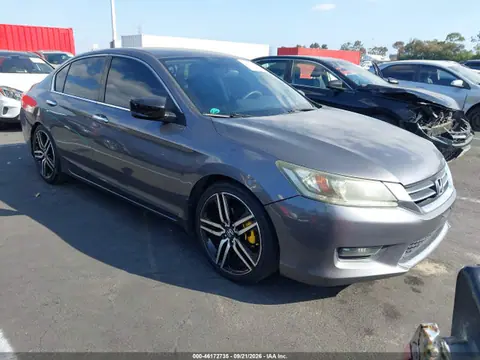 2015 Honda Accord Sport VIN 1HGCR2E57FA217116 фото 1