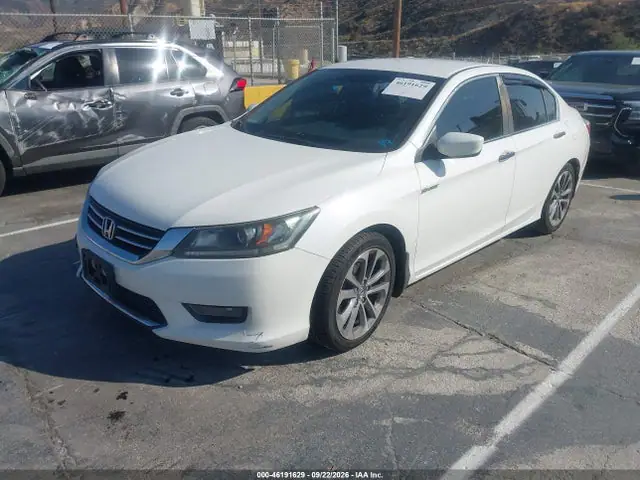 1HGCR2F57FA128239 — 2015 Honda Accord Sport, фото 2 с аукциона IAAI 14.10.2026, Передняя часть справа
