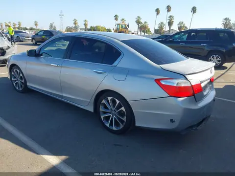 2015 Honda Accord Sport VIN 1HGCR2F59FA108994 фото 3