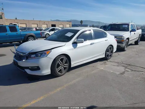 2016 Honda Accord Sport VIN 1HGCR2F58GA132270 фото 2