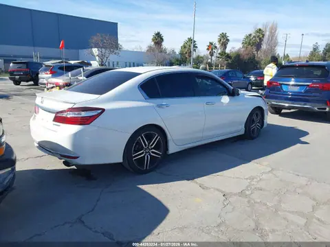 2016 Honda Accord Sport VIN 1HGCR2F58GA132270 фото 4