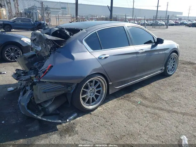 1HGCR2F57GA154471 — 2016 Honda Accord Sport, фото 4 с аукциона IAAI 29.09.2026, Задняя часть