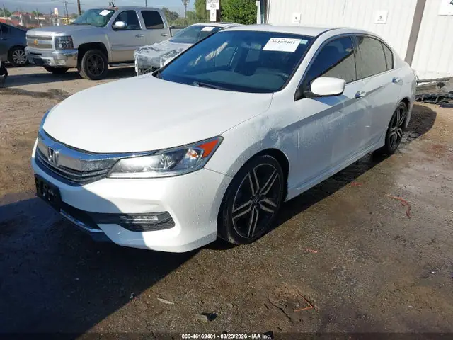 2016 Honda Accord Sport VIN 1HGCR2F5XGA175458 фото 2