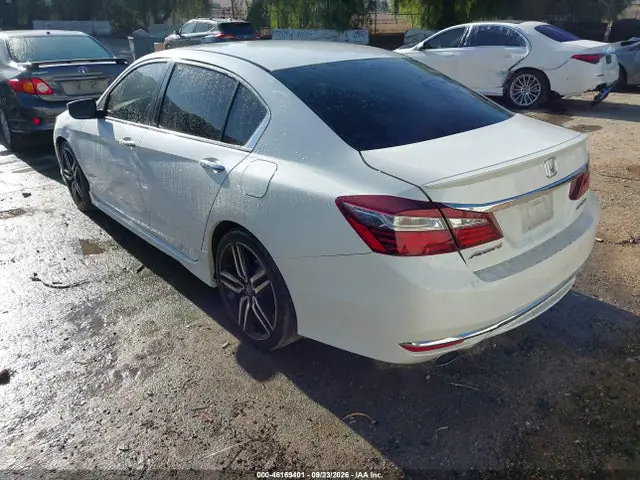 2016 Honda Accord Sport VIN 1HGCR2F5XGA175458 фото 3