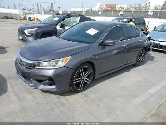 1HGCR2F50HA092316 — 2017 Honda Accord Sport, фото 2 с аукциона IAAI 30.09.2026, Передняя и задняя части