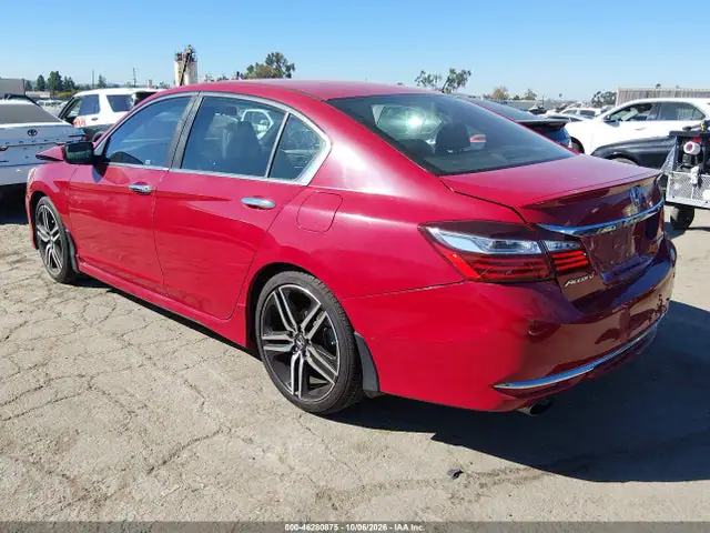1HGCR2F52HA066994 — 2017 Honda Accord Sport, фото 3 с аукциона IAAI 14.10.2026, Передняя и задняя части