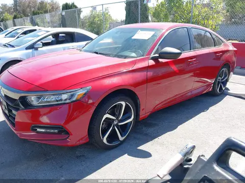 2018 Honda Accord Sport VIN 1HGCV1F37JA096762 фото 2