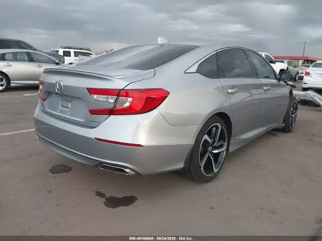 2018 Honda Accord Sport VIN 1HGCV1F36JA260860 фото 4