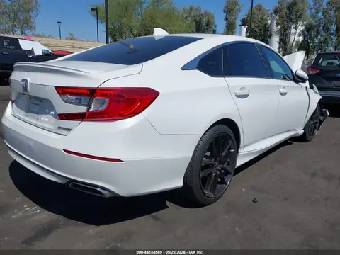 2018 Honda Accord Sport VIN 1HGCV1F32JA172663 фото 4