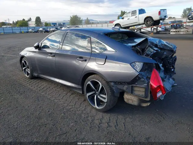 2019 Honda Accord Sport VIN 1HGCV1F30KA054340 фото 3