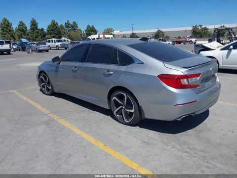 2022 Honda Accord Sport VIN 1HGCV1F38NA043963 фото 3