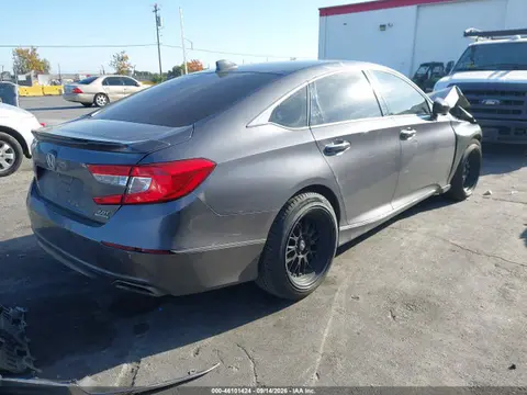 2019 Honda Accord Touring 2.0t VIN 1HGCV2F91KA027223 фото 4