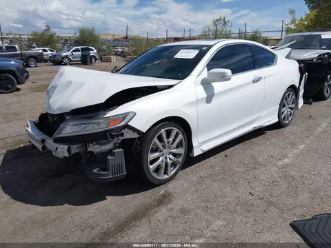 2017 Honda Accord Touring V6 VIN 1HGCT2B00HA001525 фото 2
