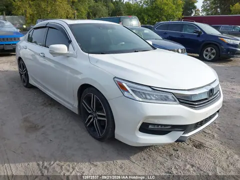 1HGCR2F03GA807477 — 2016 Honda Accord Touring, Задняя часть (Rear), фото до ремонта