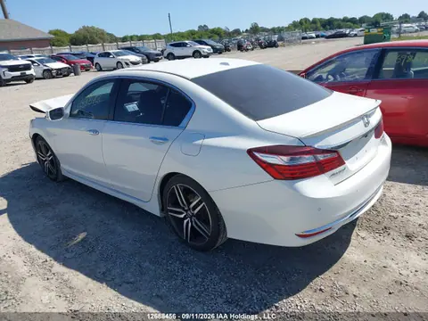 2016 Honda Accord Touring VIN 1HGCR2F00GA804780 фото 3