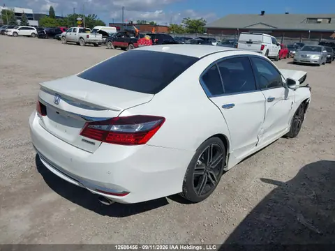 2016 Honda Accord Touring VIN 1HGCR2F00GA804780 фото 4