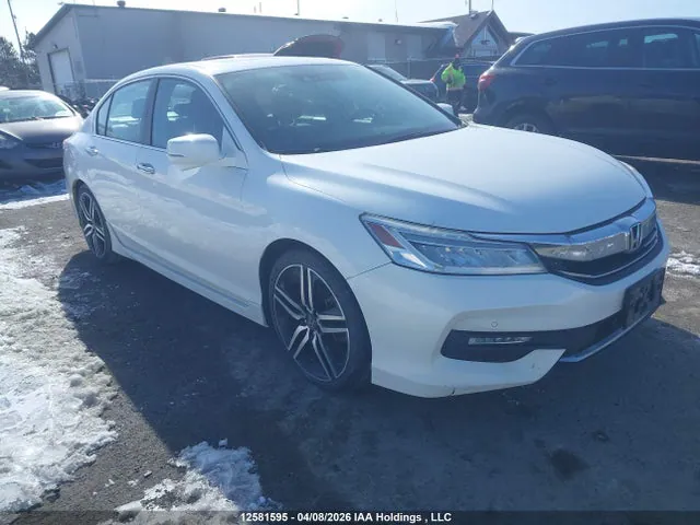 2017 Honda Accord Touring VIN 1HGCR2F02HA811893 фото 1