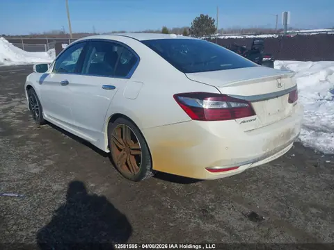 2017 Honda Accord Touring VIN 1HGCR2F02HA811893 фото 3