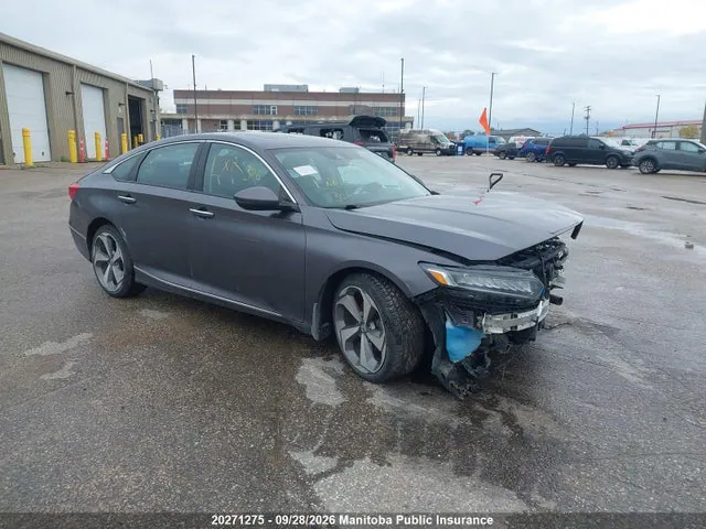 2018 Honda Accord Touring VIN 1HGCV1F9XJA810212 фото 1