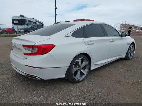2018 Honda Accord Touring VIN 1HGCV1F96JA802205 фото 4