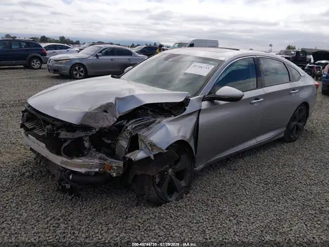 2020 Honda Accord Touring VIN 1HGCV2F92LA028737 фото 2