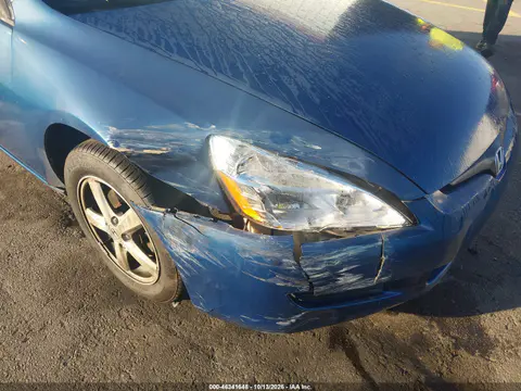 1HGCM72653A017808 — 2003 Honda Accord, Передняя часть, фото до ремонта