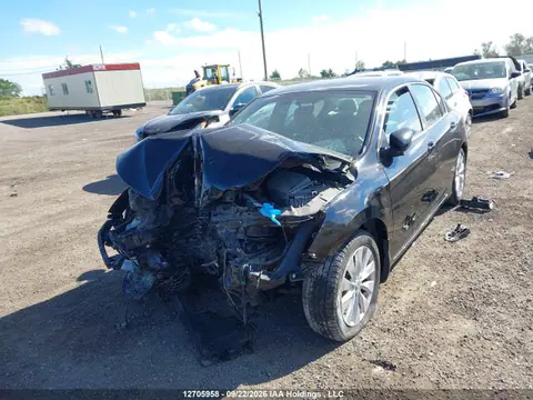 2014 Honda Accord VIN 1HGCR2F33EA812136 фото 2