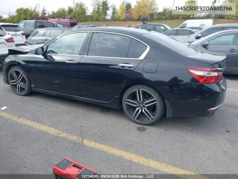 2016 Honda Accord Touring VIN 1HGCR3F92GA800766 фото 4