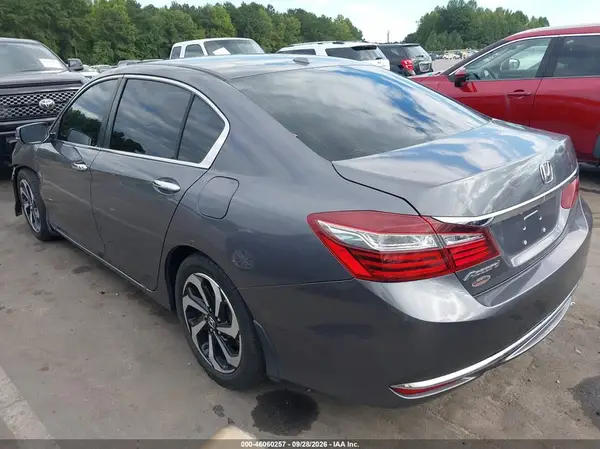 1HGCR2F80GA021920 — 2016 Honda Accord, фото 3 с аукциона IAAI, Передняя часть слева