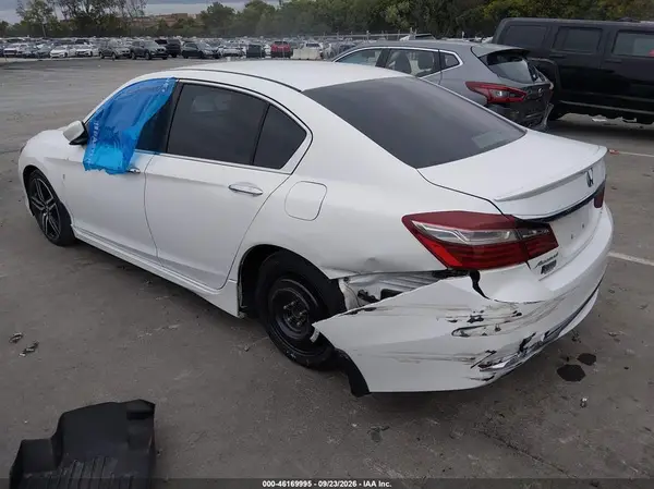 1HGCR2F53GA240893 — 2016 Honda Accord, фото 3 с аукциона IAAI, Задняя часть слева
