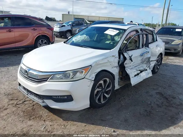 1HGCR2F99GA216472 — 2016 Honda Accord, фото 2 с аукциона IAAI, Левый бок