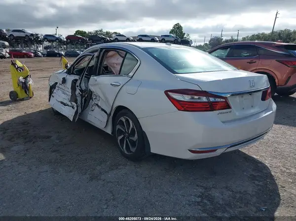 1HGCR2F99GA216472 — 2016 Honda Accord, фото 3 с аукциона IAAI, Левый бок