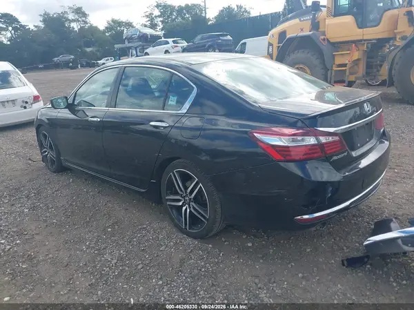 2016 HONDA ACCORD VIN 1HGCR2F57GA037411 фото 3